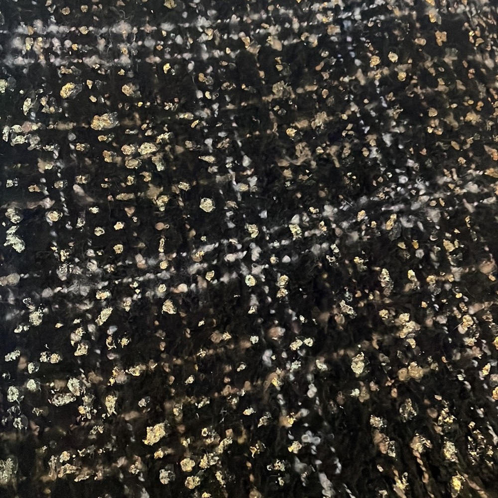 NWOT Michael Kors Bouclé Plaid Scarf - Picture 4 of 5